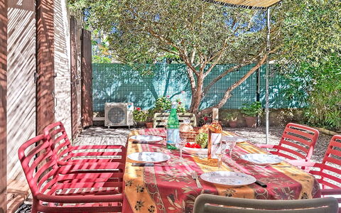 Villa le Cédre 17: Interior Design, Pavimentazione, Pavimento, Soffitto, Appartamento, Shade, Sedia, Lampada, Lampada, Pianta Della Casa