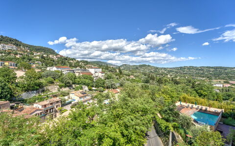 Grasse 645: Interior Design, Pavimentazione, Pavimento, Soffitto, Appartamento, Shade, Sedia, Lampada, Lampada, Pianta Della Casa