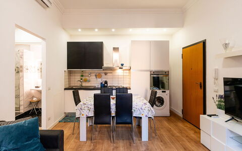 Sanremo 41: Interior Design, Pavimentazione, Pavimento, Soffitto, Appartamento, Shade, Sedia, Lampada, Lampada, Pianta Della Casa