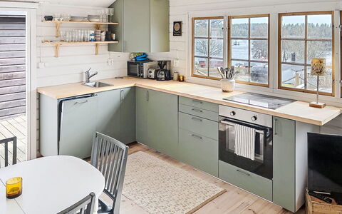 Sjöarpstugan: Interior Design, Pavimentazione, Pavimento, Soffitto, Appartamento, Shade, Sedia, Lampada, Lampada, Pianta Della Casa