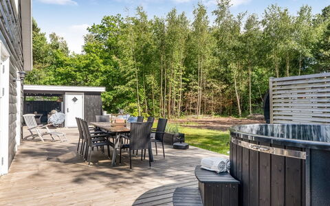 Stanko - 300M from the Sea: Legna, Casa, Materiale Composito, Mobili Da Esterno, Deck, Giardino, Villetta, Shade, Backyard, Cortile