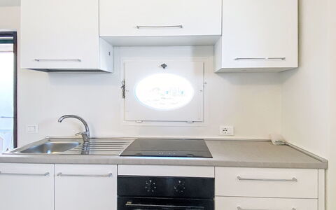 Cecina 570: Cucina, Elettrodomestico Da Cucina, Controsoffitto, Cabinetry, Apparecchio Major, Elettrodomestico, Interior Design, Lavandino Della Cucina, Cucina Stufa, Casa