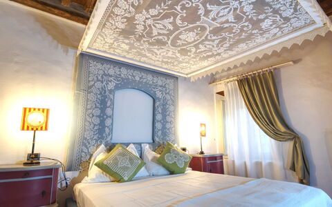 I Tre Camini: Interior Design, Parete, Mobilia, Camera Da Letto, Biancheria, Soffitto, Lenzuolo, Tessile, Letto, Bedding