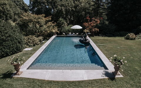 Flor Grand Lake Villa: Piscina, Tempo Libero, Ricreazione, Giochi D'Acqua, Giardino, Vacanza, Ricorrere, Reflecting Pool, Backyard