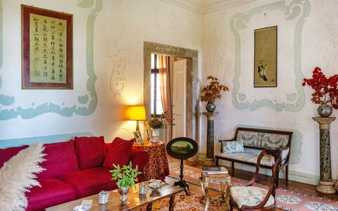Villa Veneta - Historic Villa in the Prosecco Hill: Mobilia, Interior Design, Parete, Pavimentazione, Legna, Pavimento, Soffitto, Illuminazione, Camera, Soggiorno
