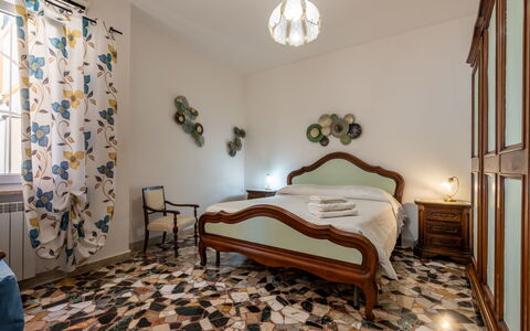 A Cà du Piero: Interior Design, Pavimentazione, Mobilia, Pavimento, Legna, Camera, Soffitto, Camera Da Letto, Illuminazione, Letto
