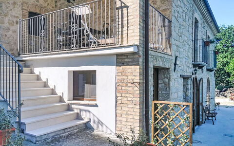 Archi 6: Parete, Porta, Casa, Corrimano, Materiale Composito, Ferro, Balcone, Calcestruzzo, Colonna, Metallo