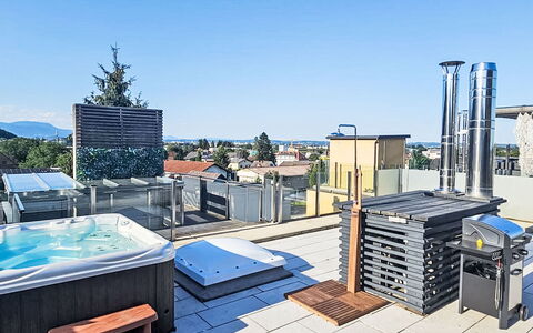 The Penthouse 5: Materiale Composito, Urban Design, Shade, Design, Sedia, Mobili Da Esterno, Piscina, Balcone, Cortile, Pianta Della Casa