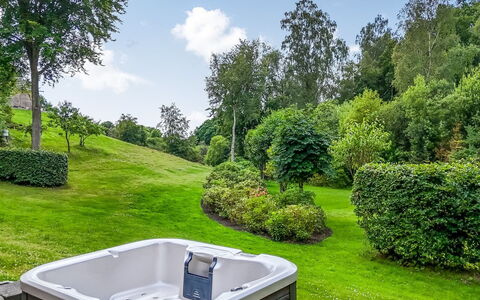 Berenice - 500M from the Sea: Giardino, Piscina, Vasca Da Bagno, Landscaping, Ricorrere, Tempo Libero, Eco Hotel, Cortile, Vasca Idromassaggio