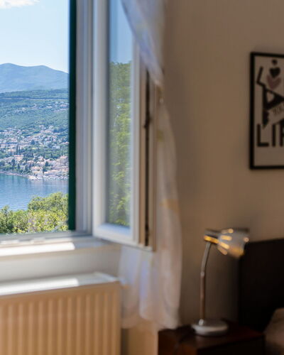 Chloee