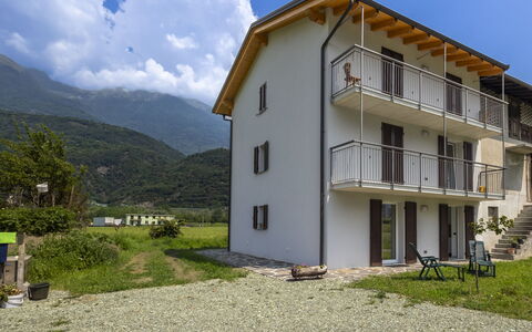 Isola Verde Garden Home: Architettura, Collina, Casa, Casa, Lotto, Insediamento Umano, Area Rurale, Villetta, Catena Montuosa, Balcone