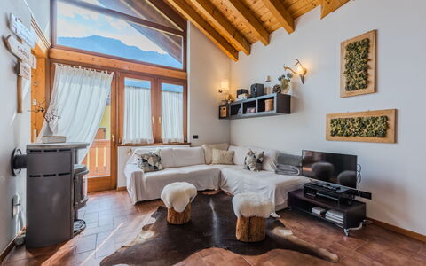 Giglio: Legna, Mobilia, Casa, Interior Design, Casa, Camera, Soffitto, Appartamento, Soggiorno, Villetta