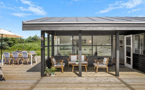 Goce - 300M from the Sea: Legna, Portico, Porta, Mobilia, Tetto, Casa, Latifoglie, Deck, Shade, Struttura Esterna