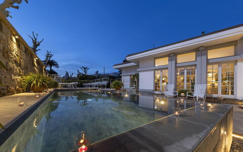 Villa Clara: Architettura, Giochi D'Acqua, Piscina, Estate, Dimora, Ricorrere, Riflessione, Reflecting Pool, Hacienda, Villa