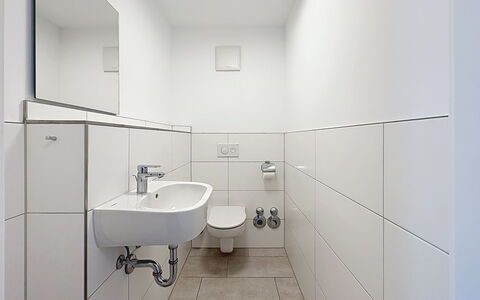 Endingen am Kaiserstuhl 100: Bagno, Parete, Pavimentazione, Idraulico Fixture, Interior Design, Pavimento, Lavandino Del Bagno, Lavello, Rubinetto, Soffitto