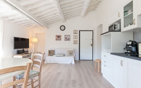 Scarlino 35: Ricorrere, Hotel, Resort Citta '