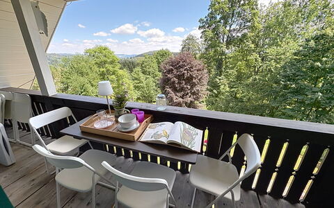 Auszeit für Körper und Seele: Mobilia, Legna, Sedia, Tavolo, Mobili Da Esterno, Tavolo Esterno, Cucina & Sala Da Pranzo Tavolo, Shade, Portico, Balcone