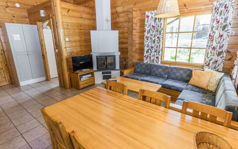 Loviisa 615: Legna, Pavimento, Pavimentazione, Villetta, Color Legno, Latifoglie, Log Cabin, Pavimento In Legno, Plank, Legname