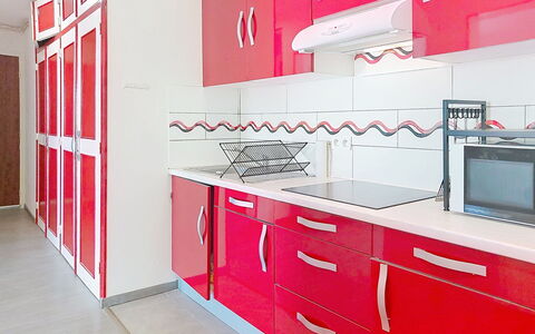 Les Dunes: Rosso, Pavimentazione, Interior Design, Pavimento, Apparecchio Major, Cucina, Casa, Mobilia, Camera, Cabinetry