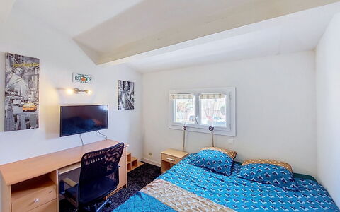 Sérénité: Interior Design, Camera Da Letto, Letto, Parete, Pavimento, Pavimentazione, Mobilia, Lenzuolo, Soffitto, Camera