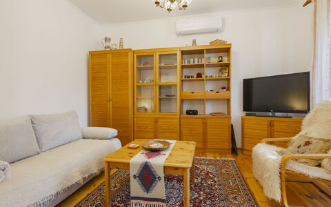 Stefano: Mobilia, Interior Design, Parete, Pavimentazione, Legna, Pavimento, Camera, Divano, Appartamento, Soggiorno
