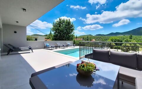 Sunce: Piscina, Ricorrere, Mobili Da Esterno, Eco Hotel, Shade, Sedia, Hotel, Resort Citta ', Balcone, Villa
