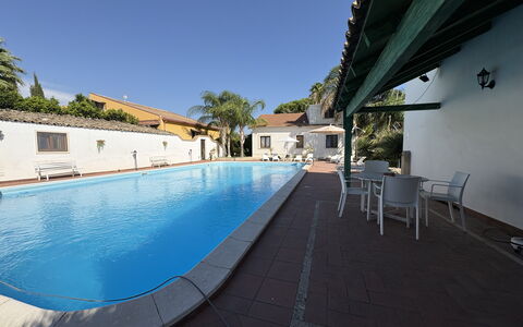 Il Cigno Reale Green: Piscina, Ricorrere, Eco Hotel, Shade, Hotel, Hacienda, Mobili Da Esterno, Villa, Centro Ricreativo
