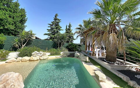 Villa le Lagon: Legna, Mobilia, Sedia, Mare, Appartamento, Balcone, Oceano, Shade, Mobili Da Esterno, Color Legno