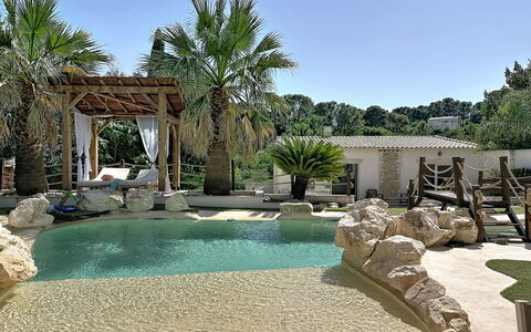 Villa le Lagon: Legna, Mobilia, Sedia, Mare, Appartamento, Balcone, Oceano, Shade, Mobili Da Esterno, Color Legno