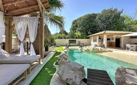 Villa le Lagon: Legna, Mobilia, Sedia, Mare, Appartamento, Balcone, Oceano, Shade, Mobili Da Esterno, Color Legno