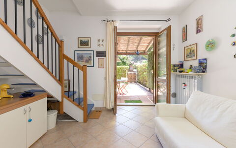 La Molletta: Interior Design, Pavimentazione, Pavimento, Mobilia, Porta, Casa, Appartamento, Camera, Pianta Della Casa, Color Legno