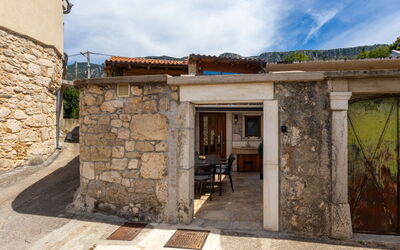 Villa Lara