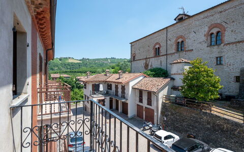 Velina: Piscina, Zona Residenziale, Terme, Ricorrere, Materiale Composito, Tempo Libero, Estate, Erba Sintetica, Hacienda, Villa