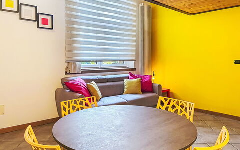 Tiny Loft: Piscina, Zona Residenziale, Terme, Ricorrere, Materiale Composito, Tempo Libero, Estate, Erba Sintetica, Hacienda, Villa