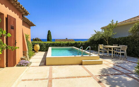 Floralies: Mobilia, Mobili Da Esterno, Sedia, Shade, Tavolo Esterno, Pianta Della Casa, Terrazza, Cortile, Design, Balcone