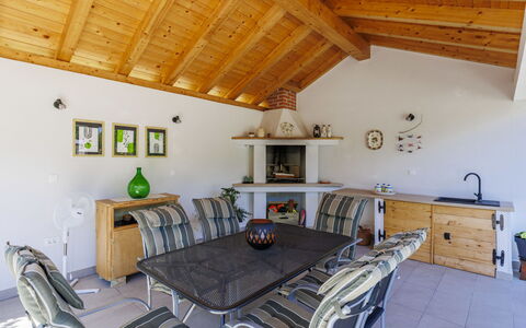 Pišurinka: Mobilia, Mobili Da Esterno, Sedia, Shade, Tavolo Esterno, Pianta Della Casa, Terrazza, Cortile, Design, Balcone