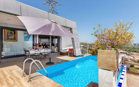 Manuela: Blu, Piscina, Ricorrere, Appartamento, Mobili Da Esterno, Eco Hotel, Shade, Ombrello, Sedia, Condominio