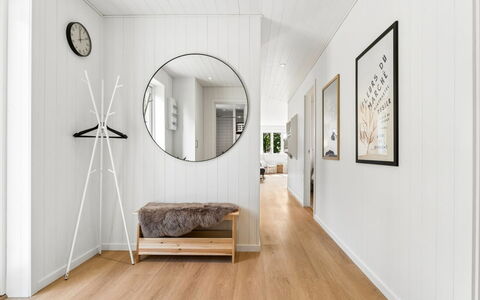 Antonie - 4.2Km from the Sea: Pavimentazione, Pavimento In Legno, Pavimento, Legna, Interior Design, Pavimento Laminato, Cornice, Latifoglie, Plank, Soffitto