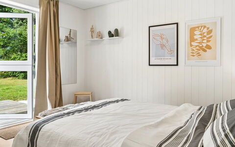 Antonie - 4.2Km from the Sea: Camera Da Letto, Legna, Interior Design, Mobilia, Letto, Lenzuolo, Biancheria, Bedding, Tessile, Pavimentazione