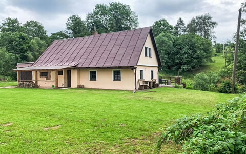 Babí: Zona Residenziale, Appartamento, Estate, Ricorrere, Dimora, Balcone, Villa, Piscina