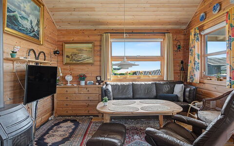 Evdokija - 50M from the Sea: Legna, Mobilia, Interior Design, Soffitto, Casa, Soggiorno, Pavimento, Log Cabin, Divano, Camera