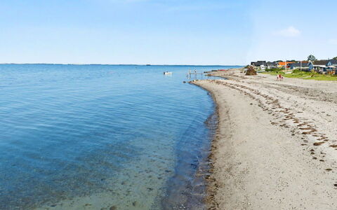 Evdokija - 50M from the Sea: Acqua, Corpo D'Acqua, Costa, Spiaggia, Costiera E Morfologie Oceanic, Mare, Riva, Estate, Ricreazione, Oceano