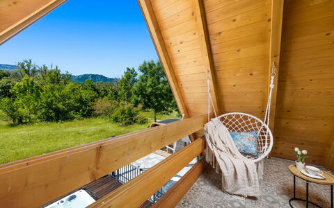 Ivica: Zona Residenziale, Appartamento, Estate, Ricorrere, Dimora, Balcone, Villa, Piscina