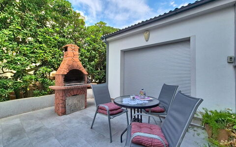 Pag Povljana 200: Zona Residenziale, Appartamento, Estate, Ricorrere, Dimora, Balcone, Villa, Piscina