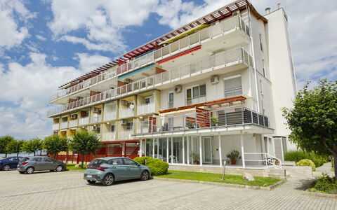 Patti 2: Zona Residenziale, Appartamento, Estate, Ricorrere, Dimora, Balcone, Villa, Piscina