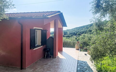 Orto di Silvia: Zona Residenziale, Appartamento, Estate, Ricorrere, Dimora, Balcone, Villa, Piscina