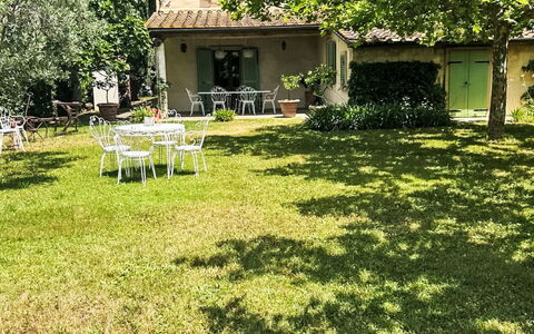 Cairaossa Tuscan Retrait: Mobilia, Interior Design, Pavimentazione, Pavimento, Pavimento In Legno, Legna, Sedia, Soffitto, Cucina & Sala Da Pranzo Tavolo, Tavolo