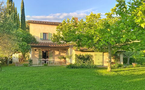 Cairaossa Tuscan Retrait: Mobilia, Interior Design, Pavimentazione, Pavimento, Pavimento In Legno, Legna, Sedia, Soffitto, Cucina & Sala Da Pranzo Tavolo, Tavolo