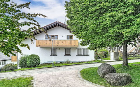 Voe Sonnhalde: Appartamento, Architettura, Zona Residenziale, Condominio, Materiale Composito, Urban Design, Balcone, Uso Misto, Shade