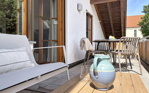 Voe Sonnhalde: Appartamento, Architettura, Zona Residenziale, Condominio, Materiale Composito, Urban Design, Balcone, Uso Misto, Shade